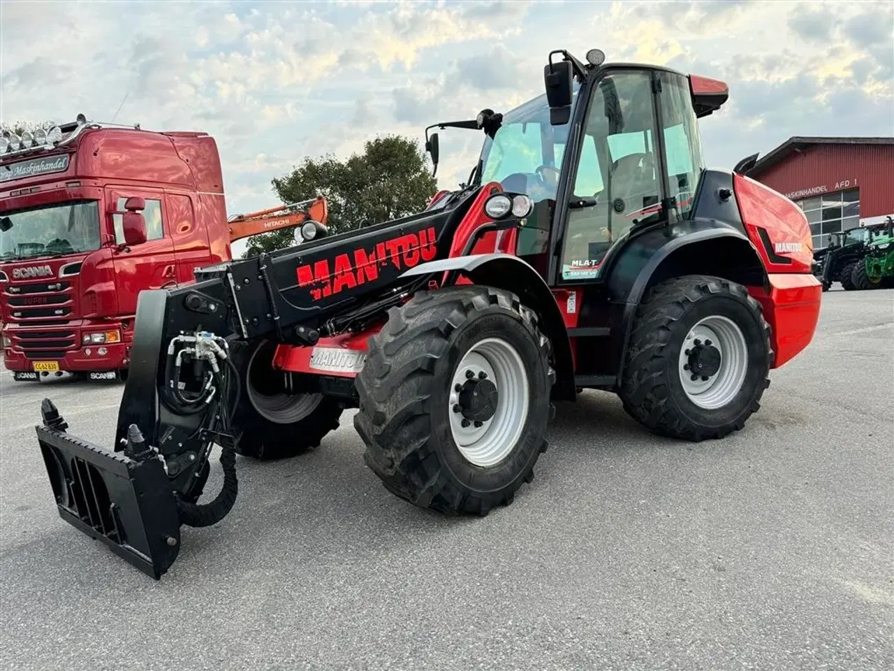 Billede 1 - Manitou MLA-T 533-145 V+ ELITE KUN 4800 TIMER! MED OVERFALDSSKOVL OG PALLEGAFLER!