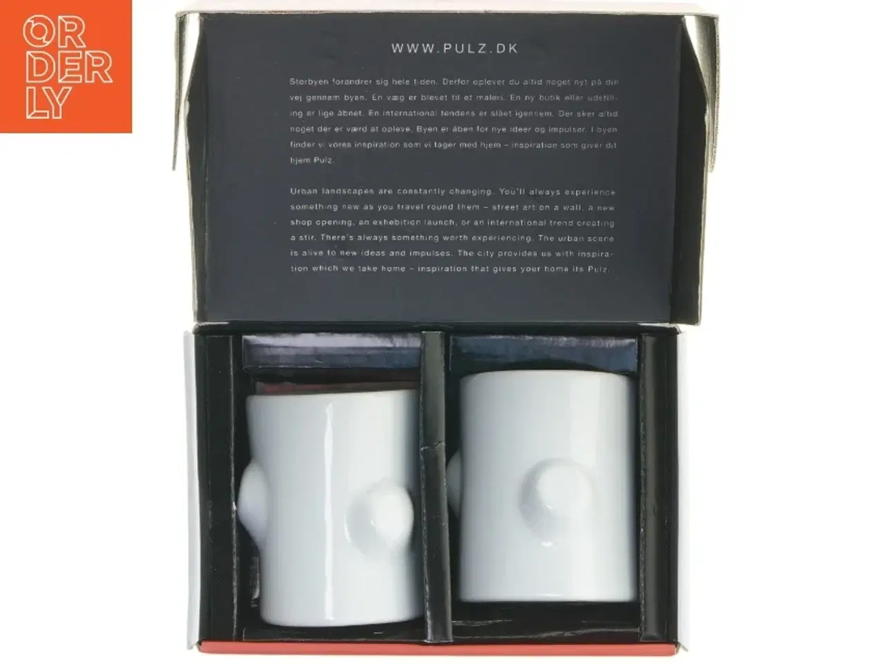 Billede 1 - Hvide krus med dekorative detaljer fra Pulz (str. 10,3x8 cm)