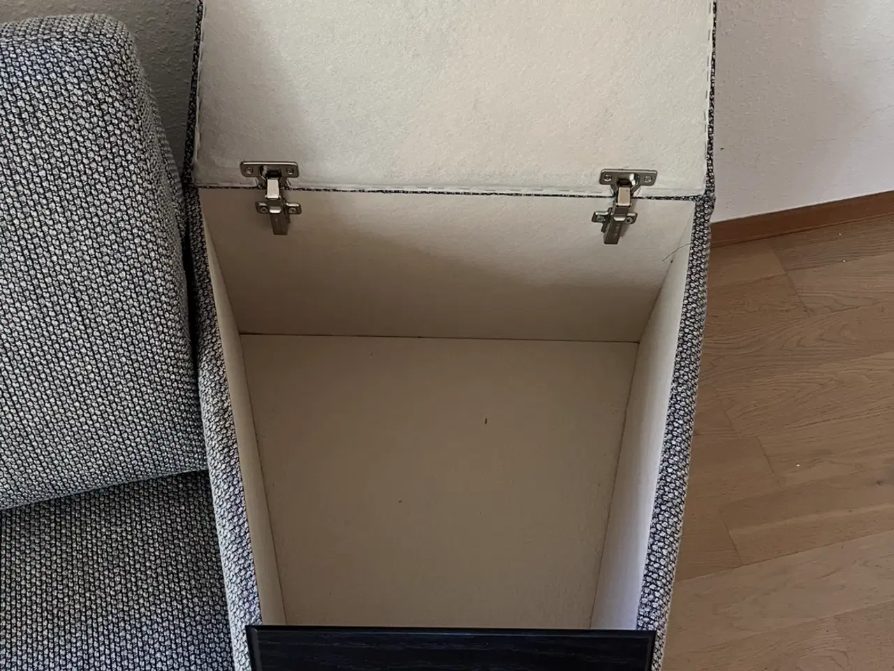 Billede 4 - Sofa og læbestol