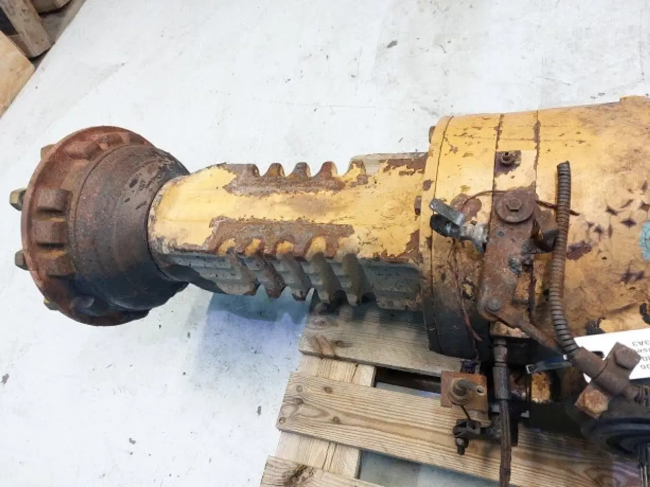 Billede 3 - Case 580 SLE Bagaksel 127603A3