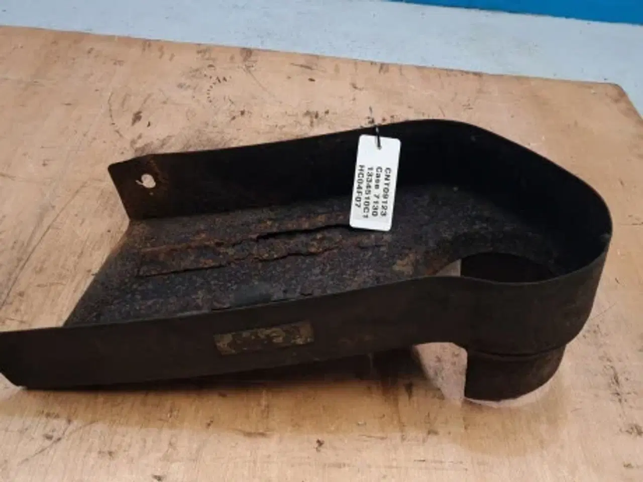 Billede 8 - Case 7130 Udstødning 1334510C1