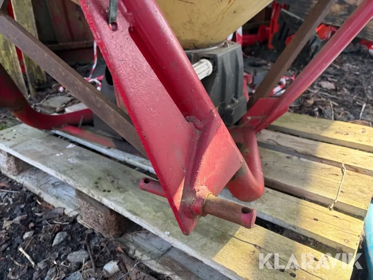 Billede 2 - Saltspreder med PTO Vicon