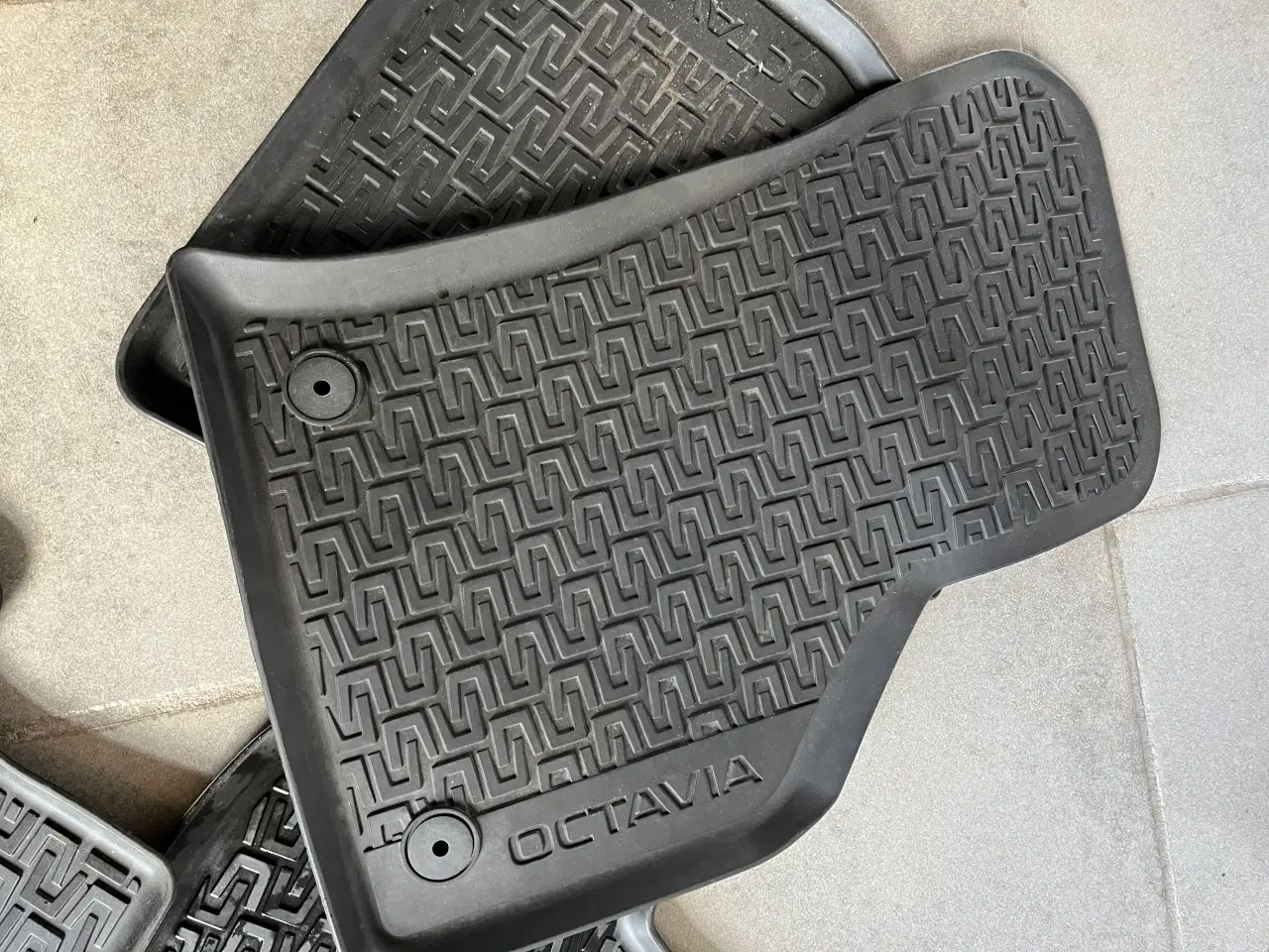 Billede 2 - Gummimåtter til Octavia