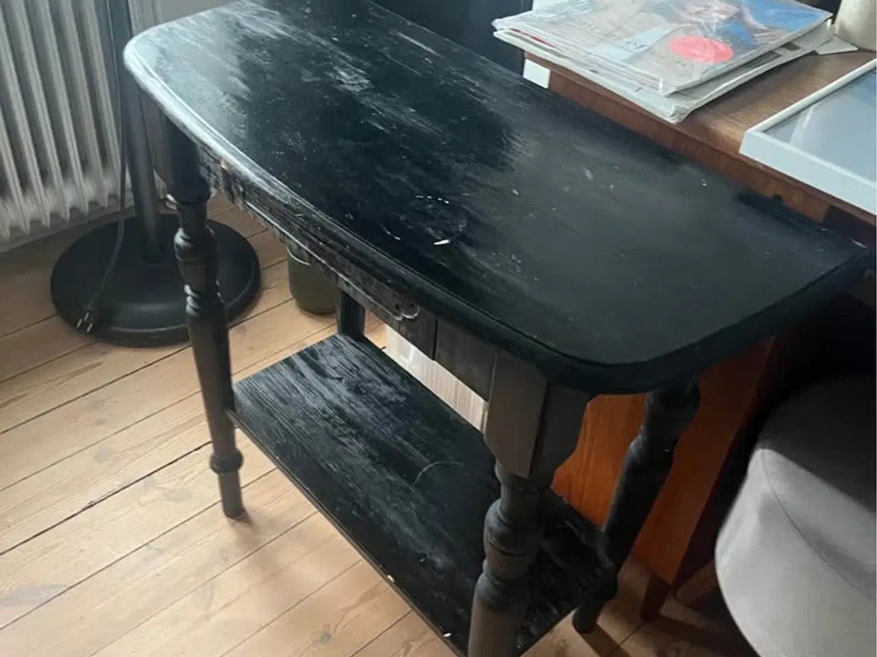 Billede 1 - Dameskrivebord/entremøbel