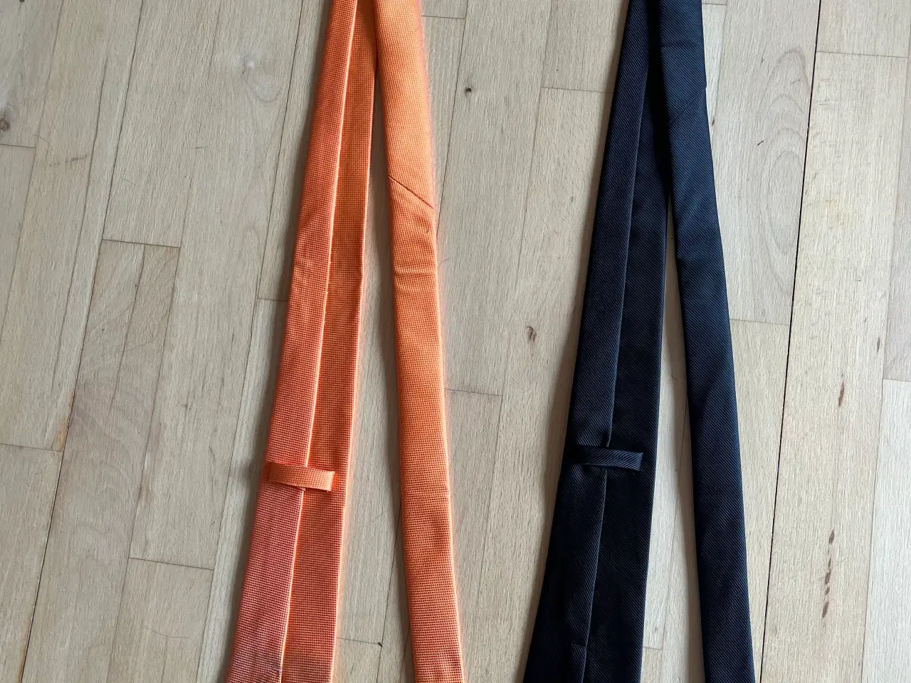 Billede 4 - Slips sort og orange