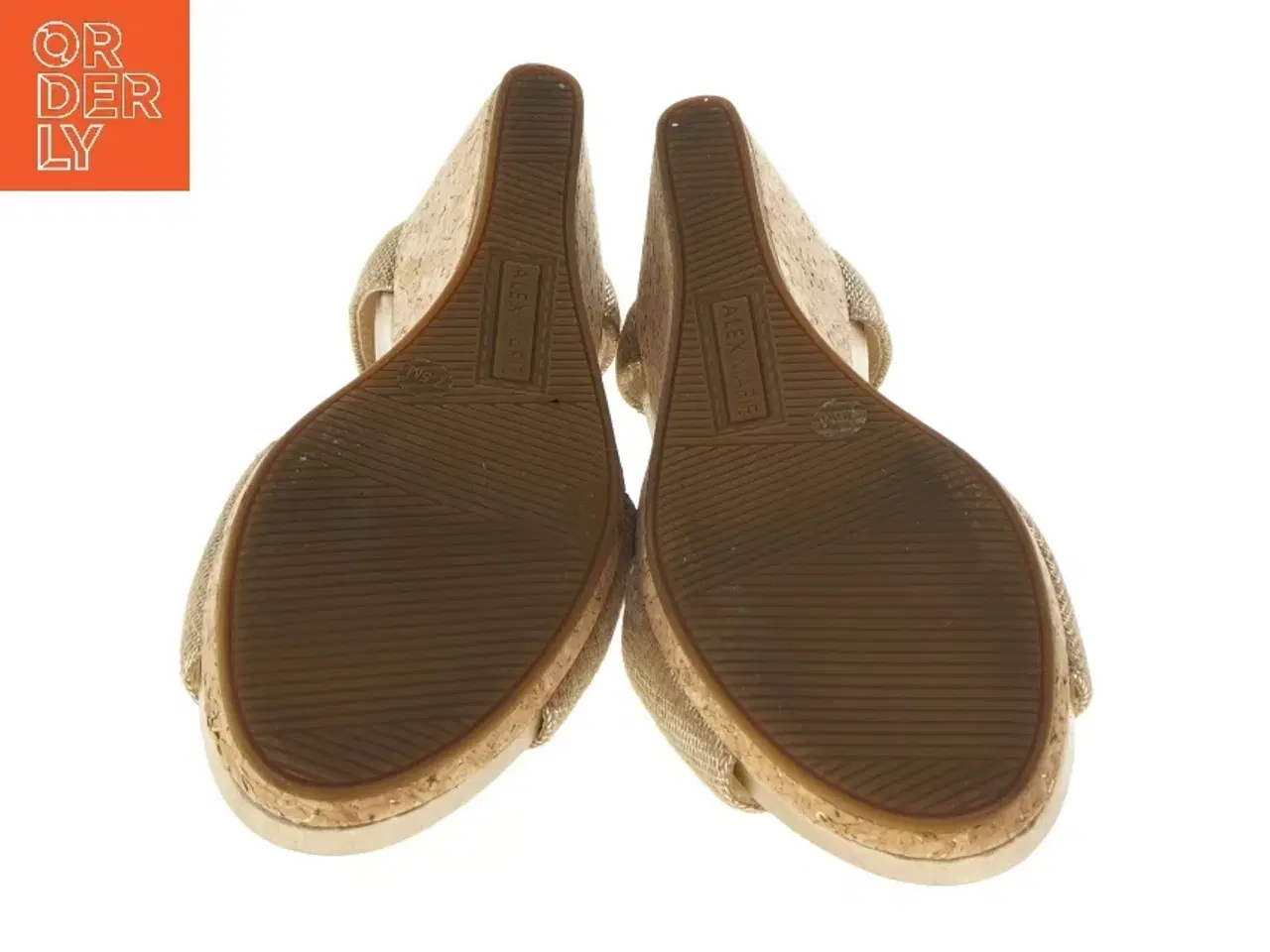 Billede 5 - Sandaler med kilehæl fra Alex Marie (str. 38 )