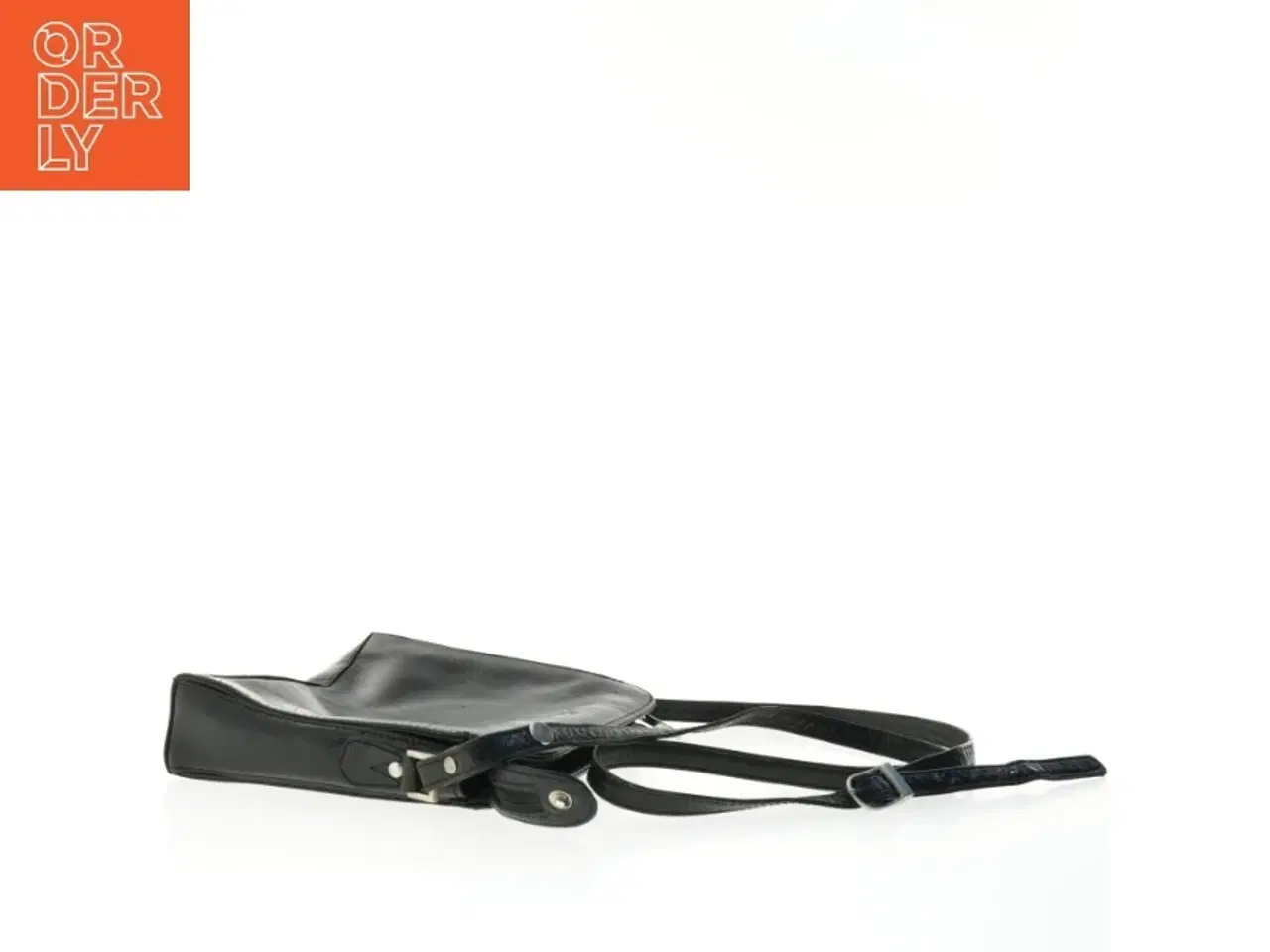 Billede 4 - Sort Crossbody skuldertaske i læder fra The Monte (str. 25 x 20 cm)