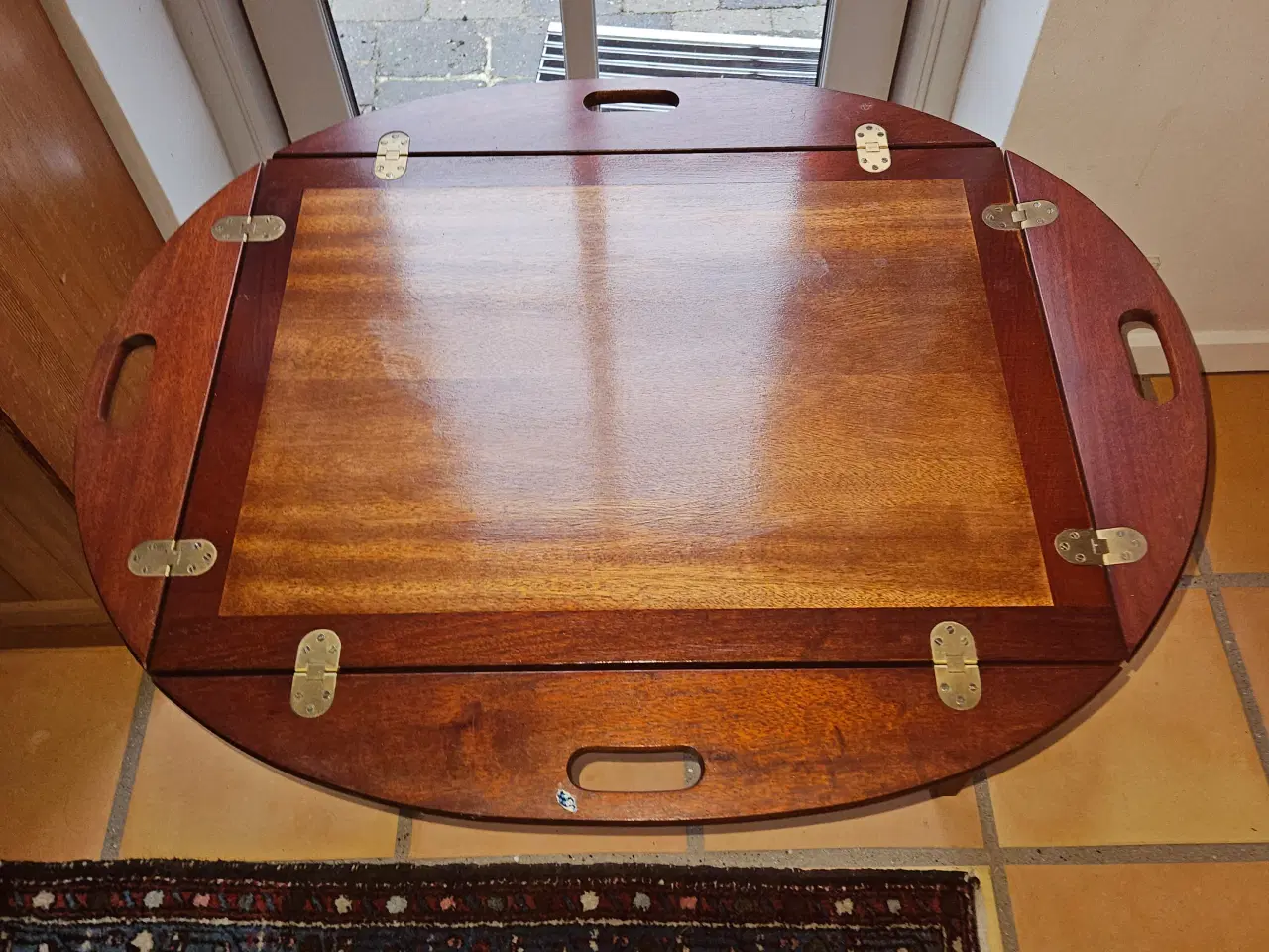 Billede 2 - Bakkebord