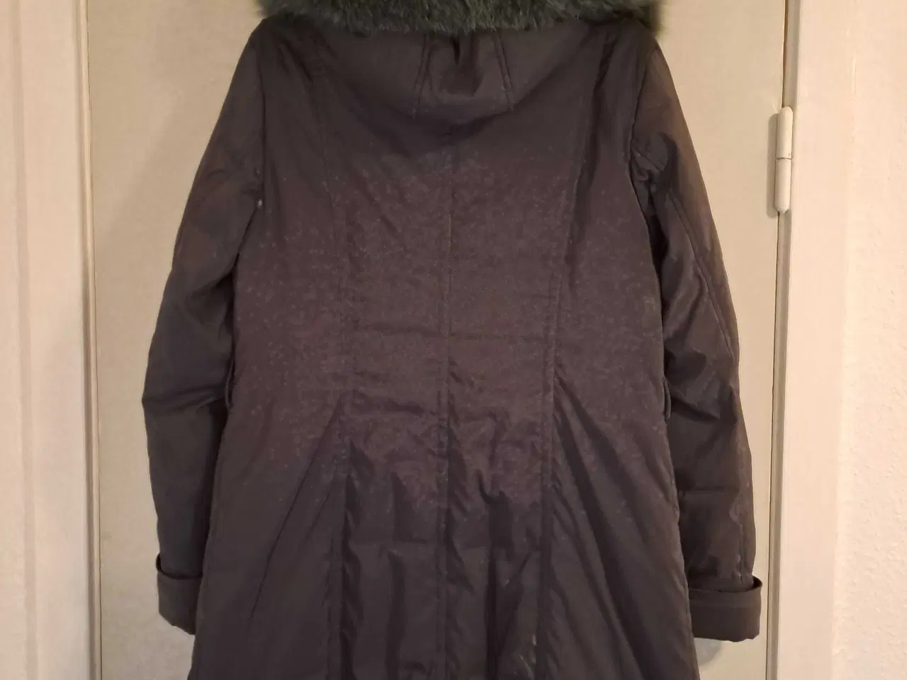 Billede 3 - Decently vinterjakke