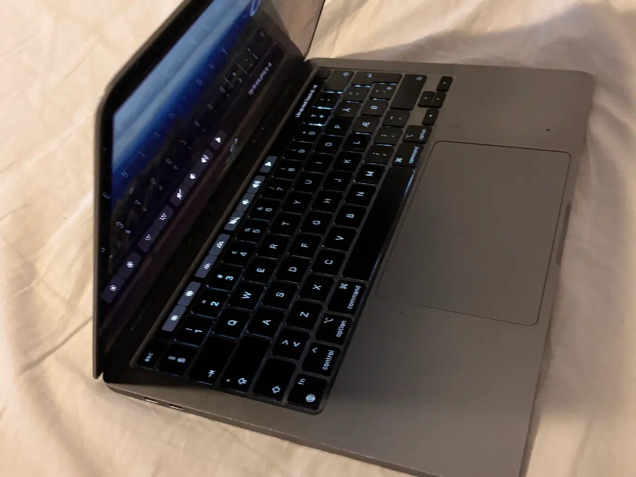 Billede 5 - MACBOOK PRO - 2022 KØB I DAG 6000,-