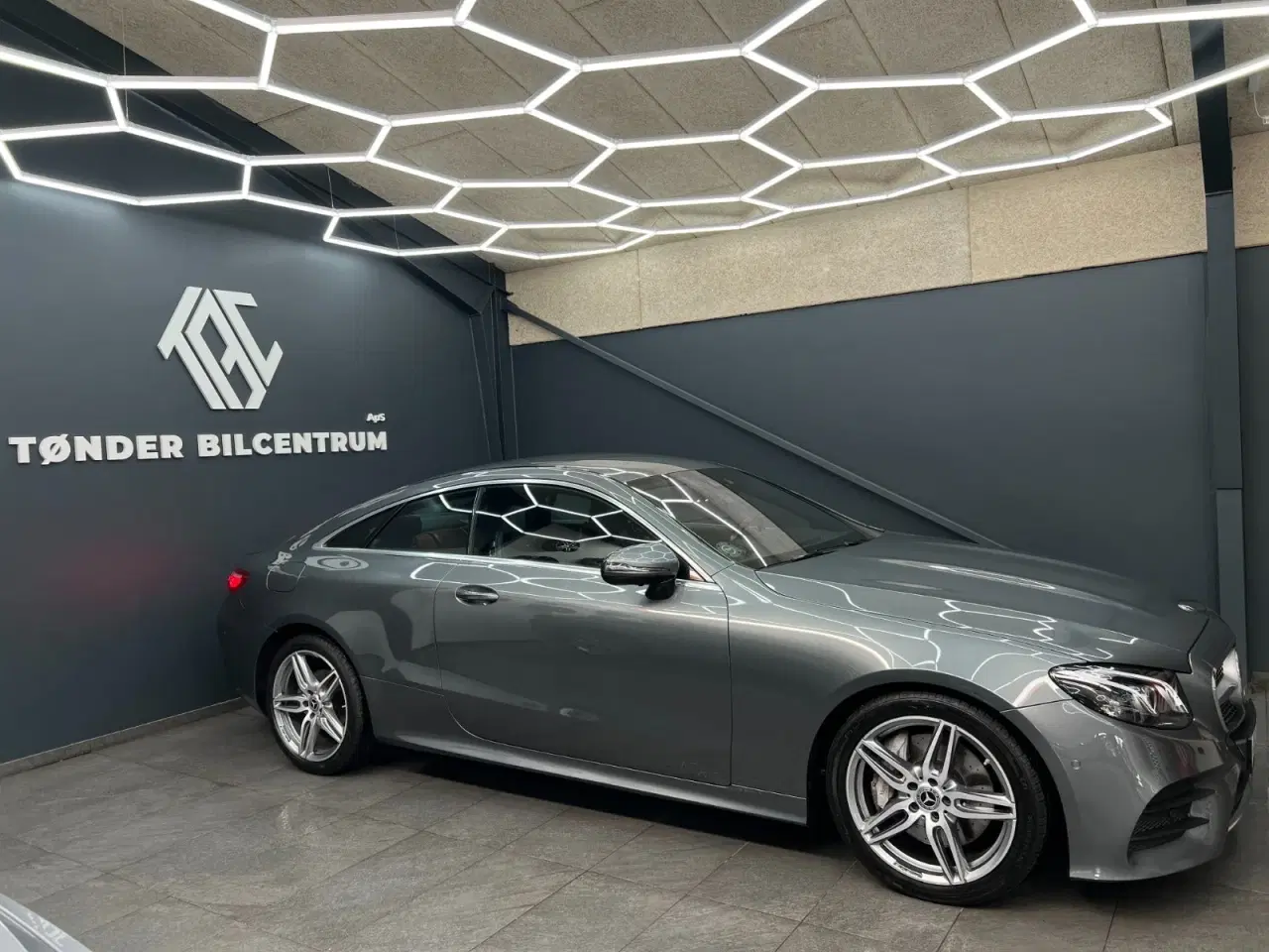 Billede 3 - Mercedes E300 2,0 AMG Line Coupé aut.