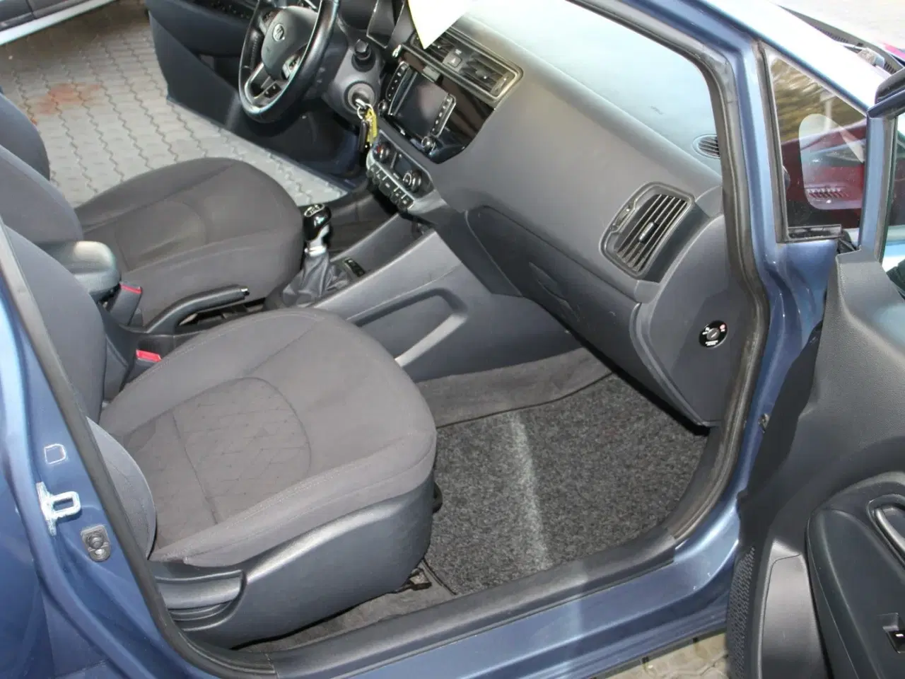 Billede 12 - Kia Rio 1,4 CVVT Attraction+