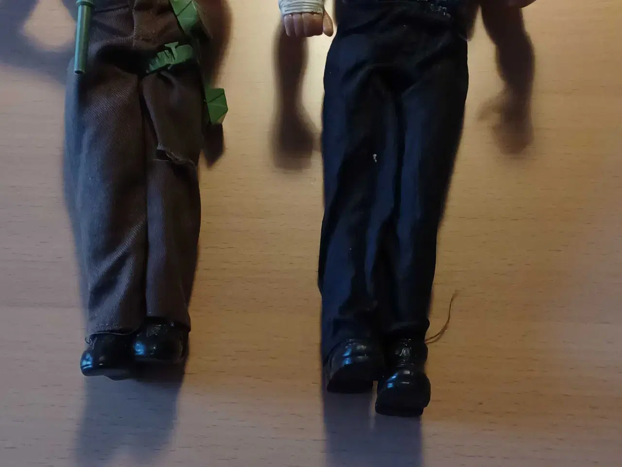 Billede 1 - Acionman med våben 