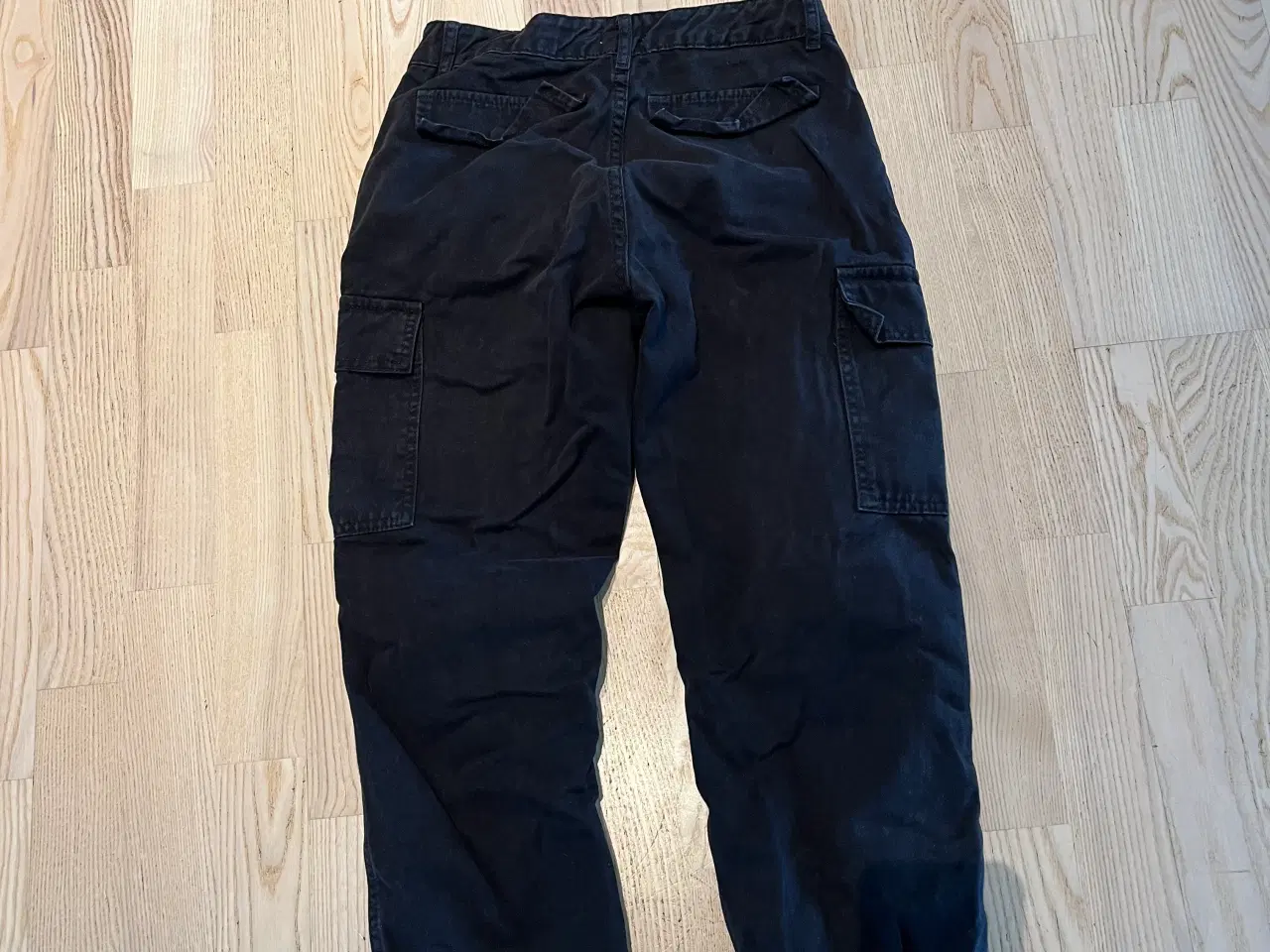 Billede 2 - Jeans med lommer
