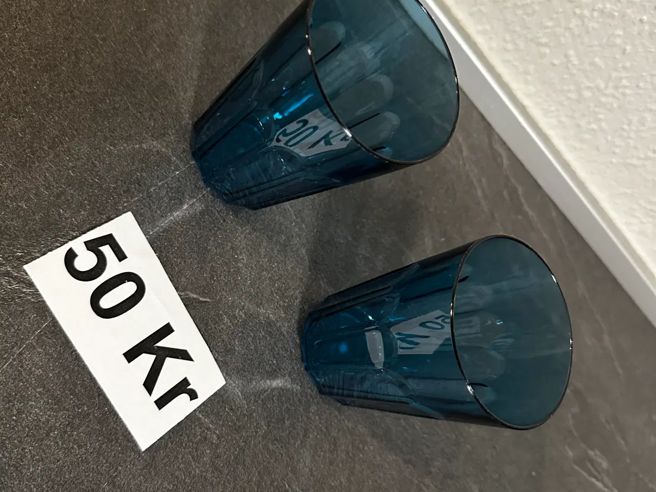 Billede 3 - Drikkeglas i plast med grønlig farve