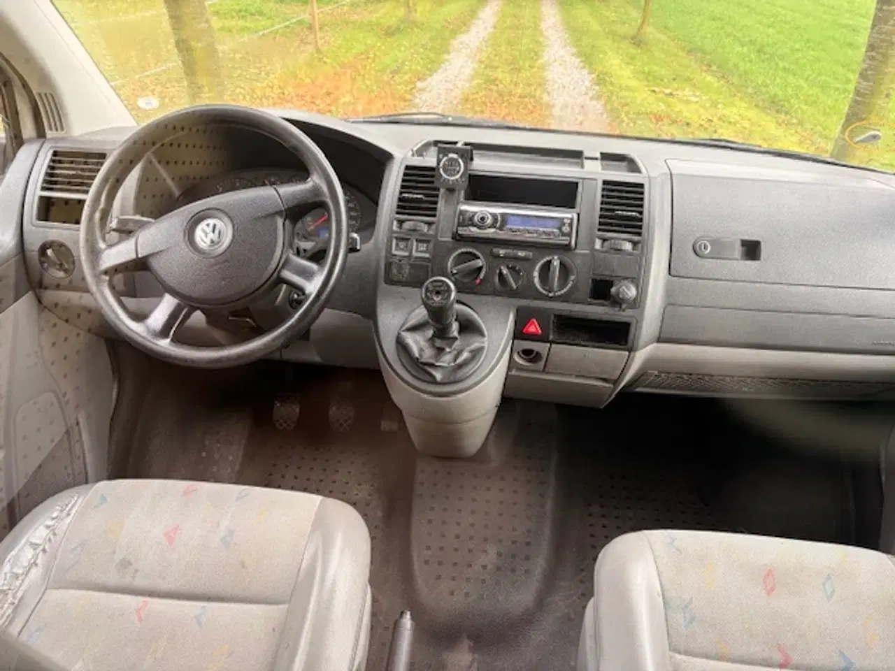 Billede 6 - VW Transporter 2,5 TDi 130 Kassevogn kort 4d