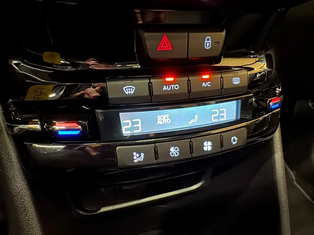 Billede 13 - Peugeot 208 1,2 PureTech 82 Allure Sky