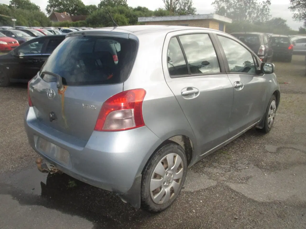 Billede 4 - Toyota Yaris 1,3 Luna