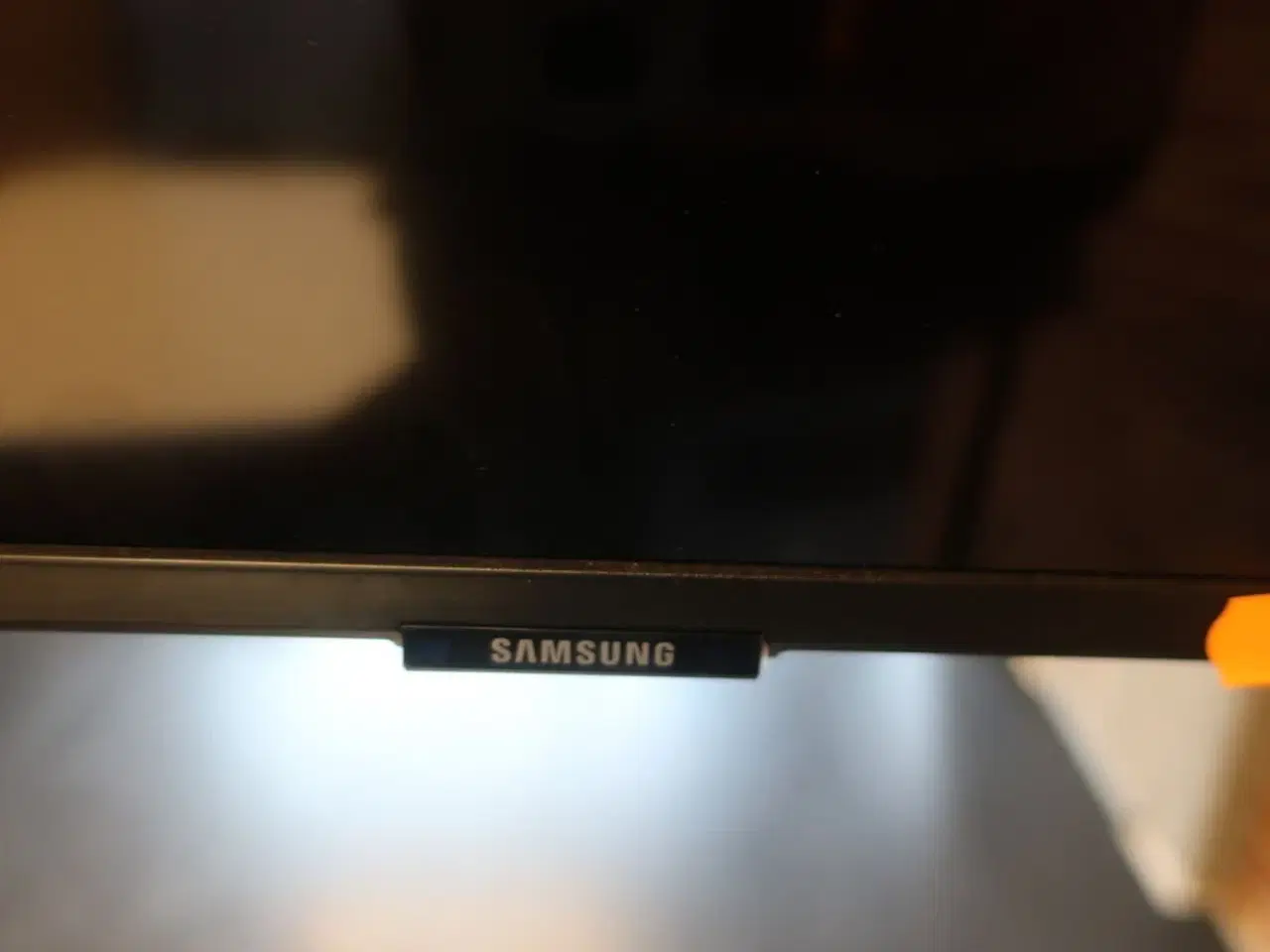 Billede 5 - SmartTV 4K SAMSUNG UE75BU8075 m. LOGITECH konferencesystem