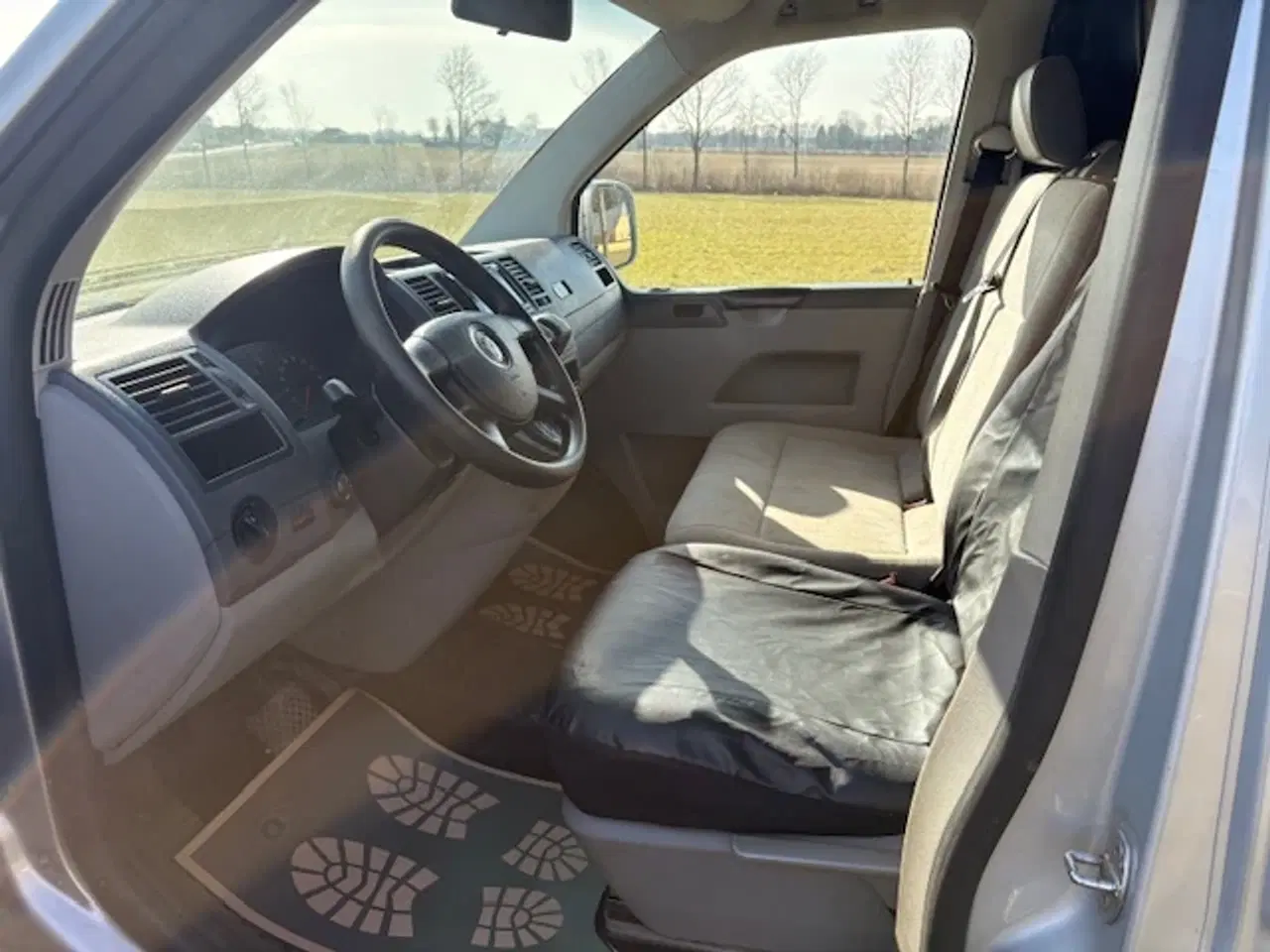 Billede 6 - VW Transporter 2,5 TDi 130 Kassevogn aut. Nysynet