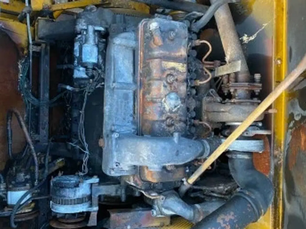 Billede 8 - Sampo 690 (Brandskadet)