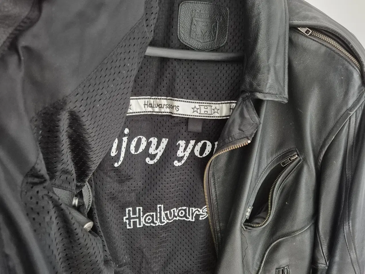 Billede 3 - Halvarsson MC læder jakke og bukser 