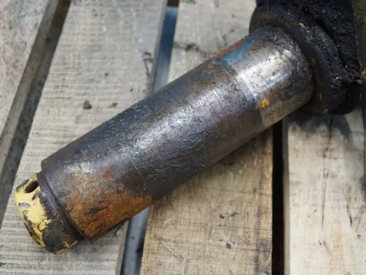 Billede 6 - New Holland TX68 R.H. Spindel 80750740