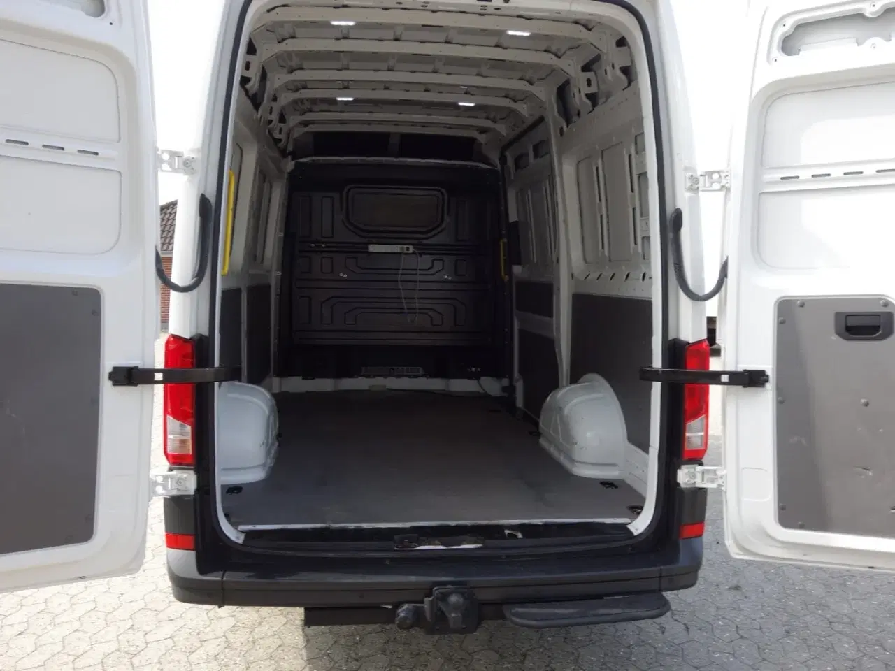 Billede 13 - VW Crafter 35 2,0 TDi 140 Kassevogn L3H2