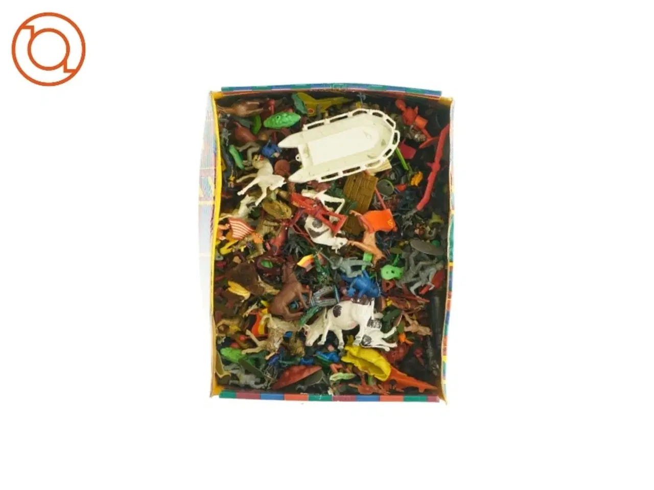Billede 2 - Kasse med figurer
