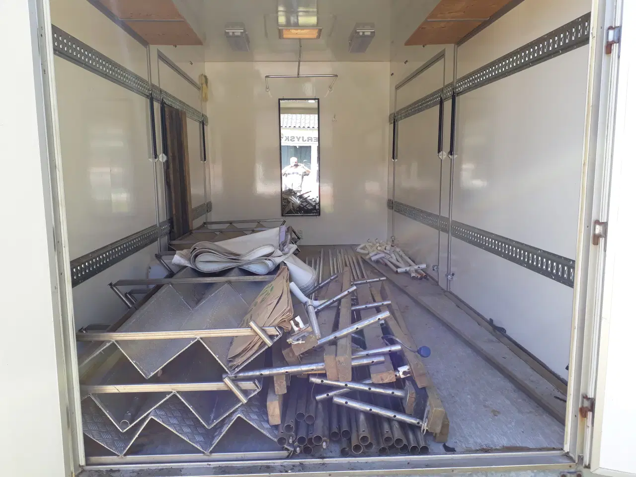 Billede 4 - Allround trailer, Salgs , Scenevogn m.m. 2700kg. 