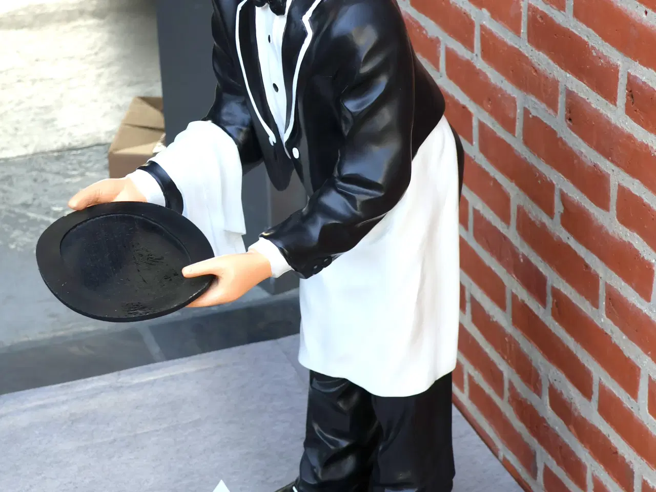 Billede 2 - Tjenerfigur m/bakke H ca 100cm. 