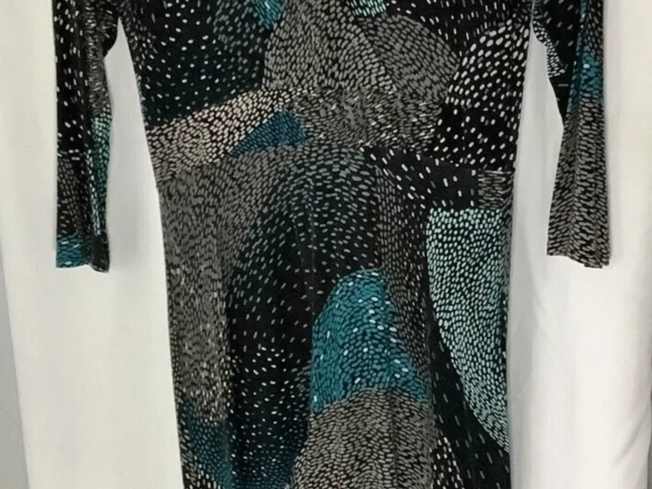 Billede 5 - Wallis kjole(Maxi)- Lang-m.flot print/størrelse: M