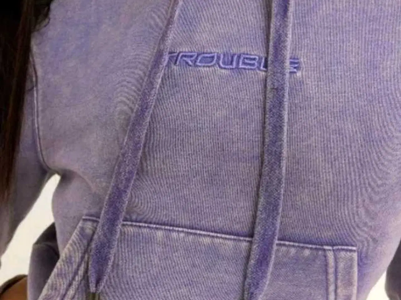 Billede 2 - Lilla Hoodie 