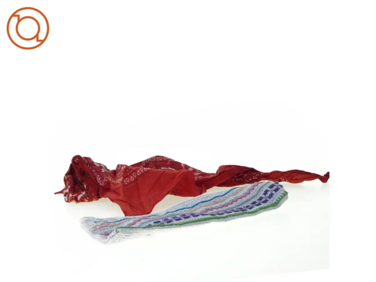 Billede 3 - Penalhus og bandana (str. 26 cm)