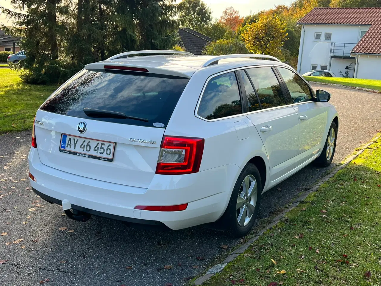 Billede 3 - Meget fin Skoda Octavia 1,4 Style combi DSG benzin
