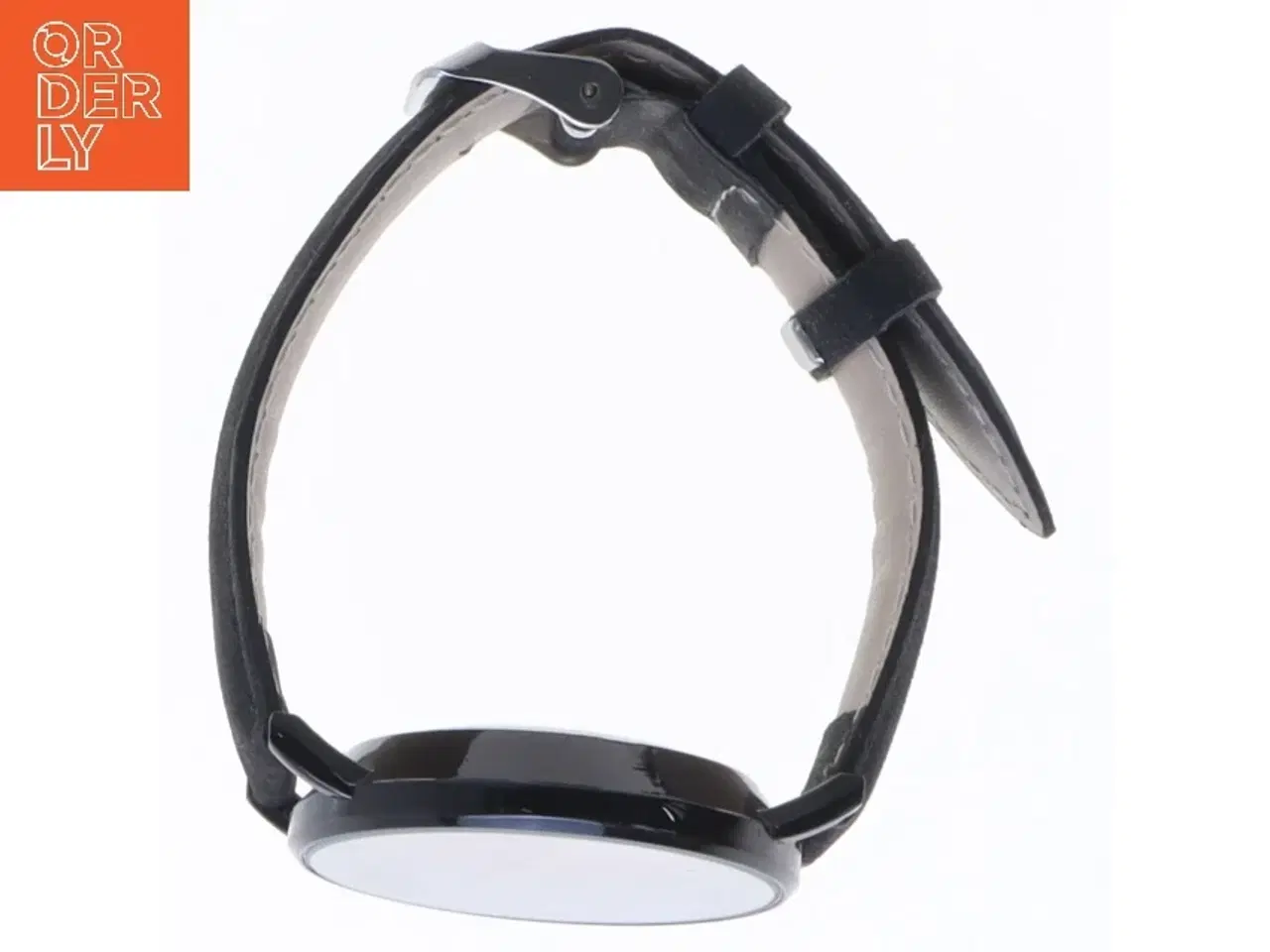 Billede 2 - Rød Sanrio ur med sort rem fra Dijanes (str. Ø 12 mm)