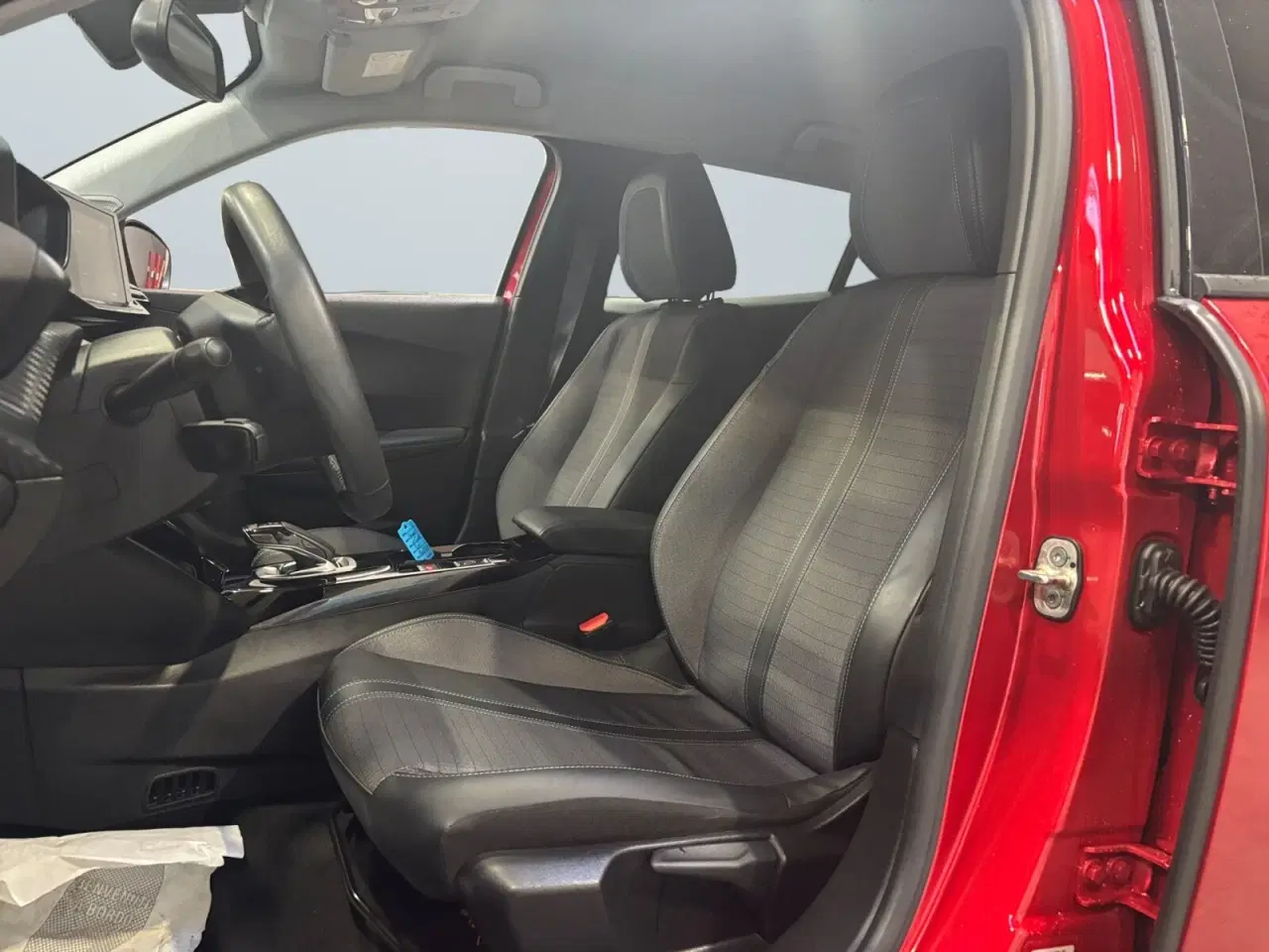 Billede 4 - Peugeot e-2008 50 Allure Pack