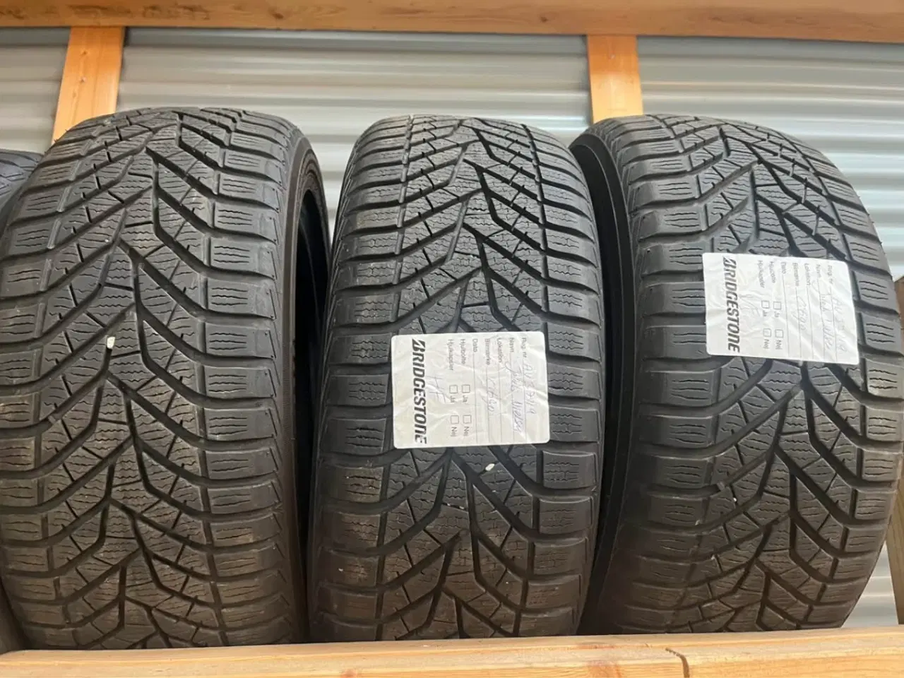 Billede 3 - 195/50-15 yokohama vinterdæk sælges