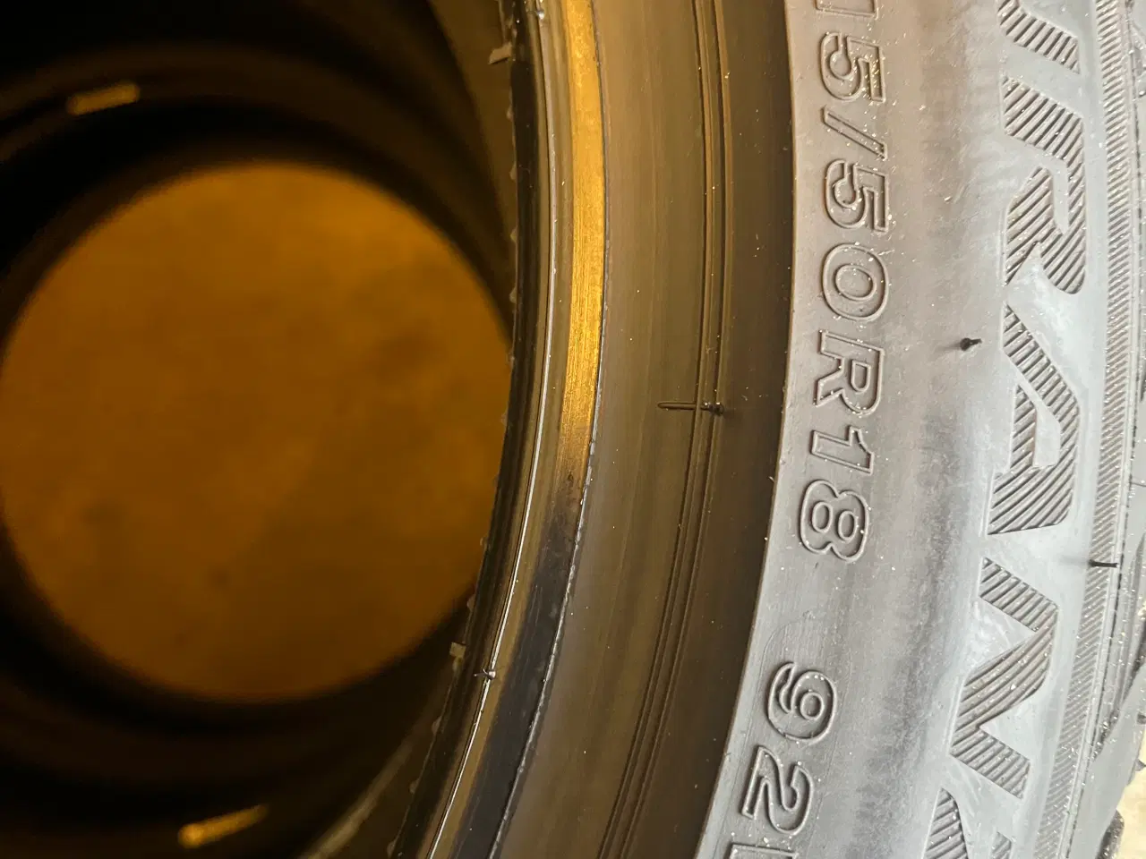 Billede 4 - Sommerdæk. 215-50-18 Bridgestone.