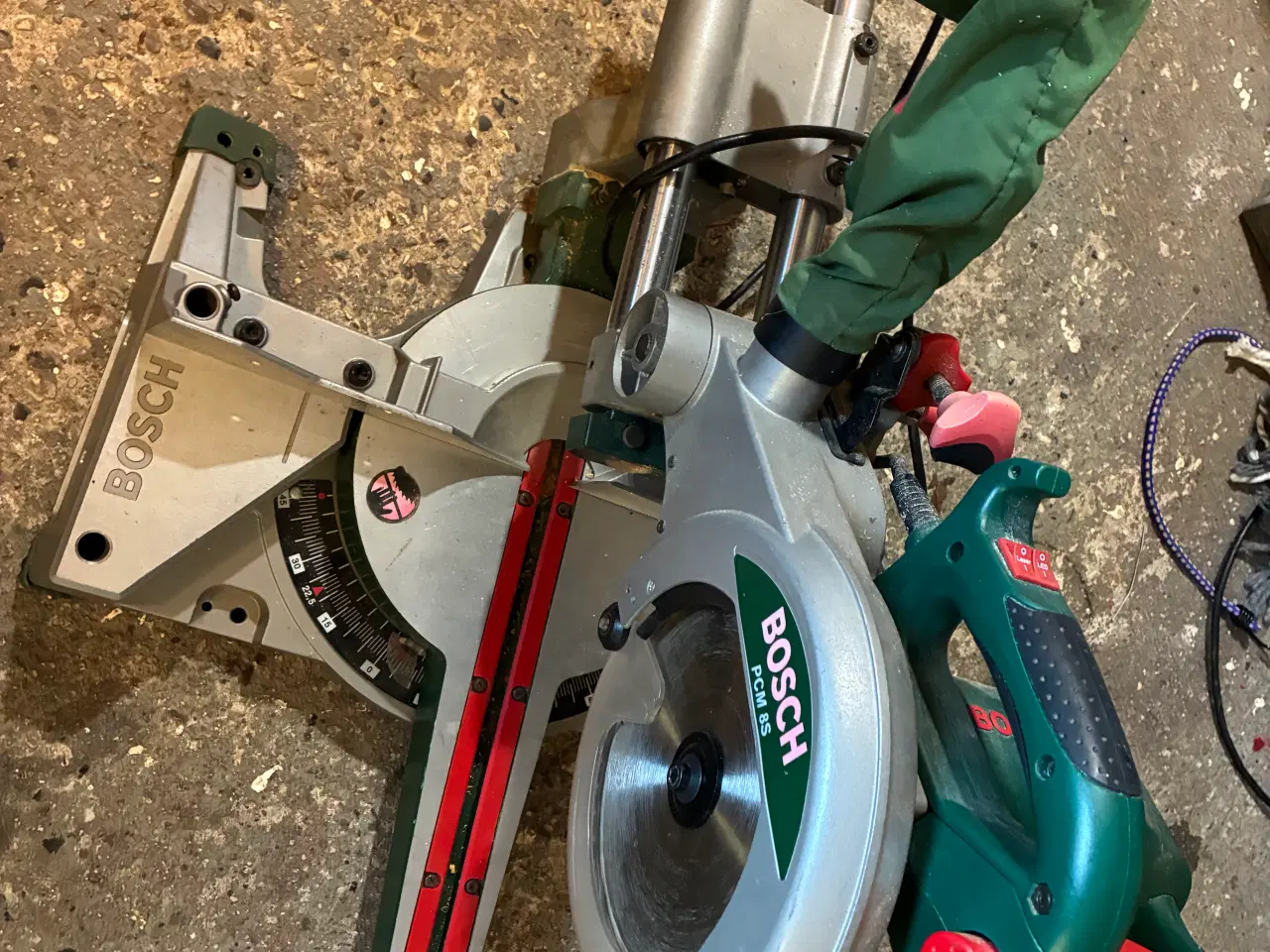 Billede 5 - Kap-/geringssav Pcm 8 S BOSCH