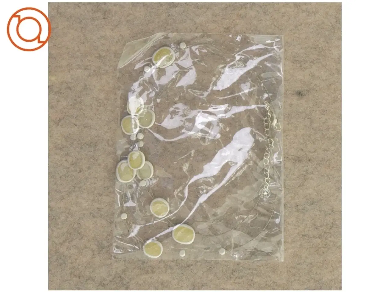 Billede 1 - Halskæde (str. 17 x 13 cm)