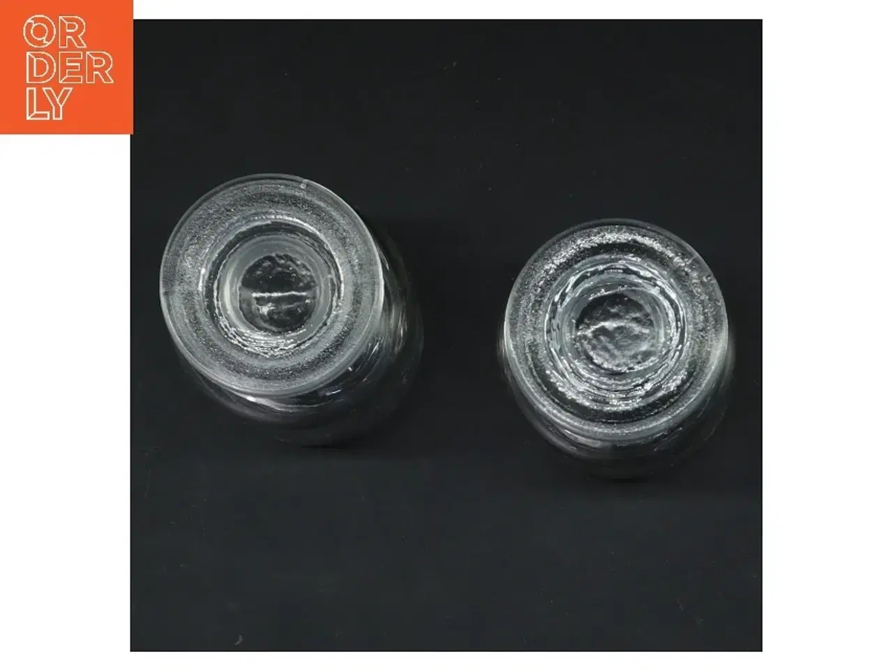 Billede 2 - 2 stk glasbeholdere med låg (str. 2 stk 10 cm)
