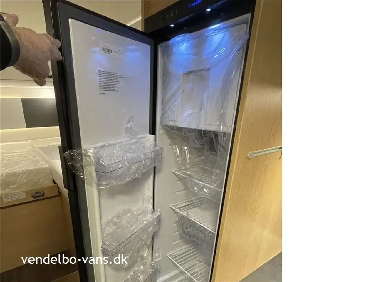 Billede 13 - 2026 - SunLight T 66 Aut. Enkeltsenge med en længde på kun 6,99 m- sænkeseng - 5. selepladser