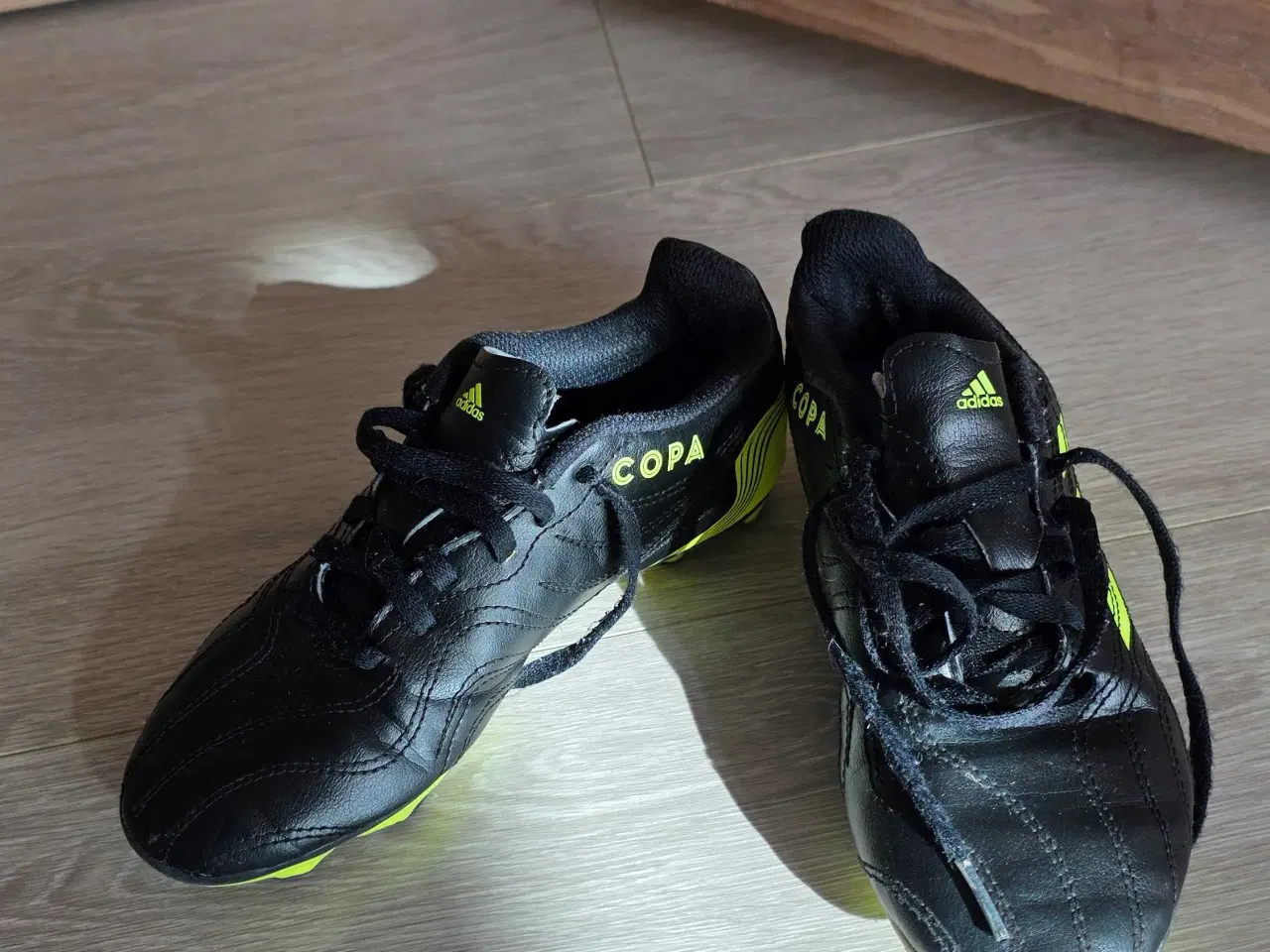 Billede 1 - Adidas Copa fodboldstøvler str. 34