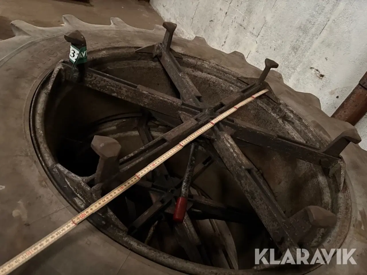 Billede 5 - Landbrugsdæk Michelin 16.9-38 2 styk