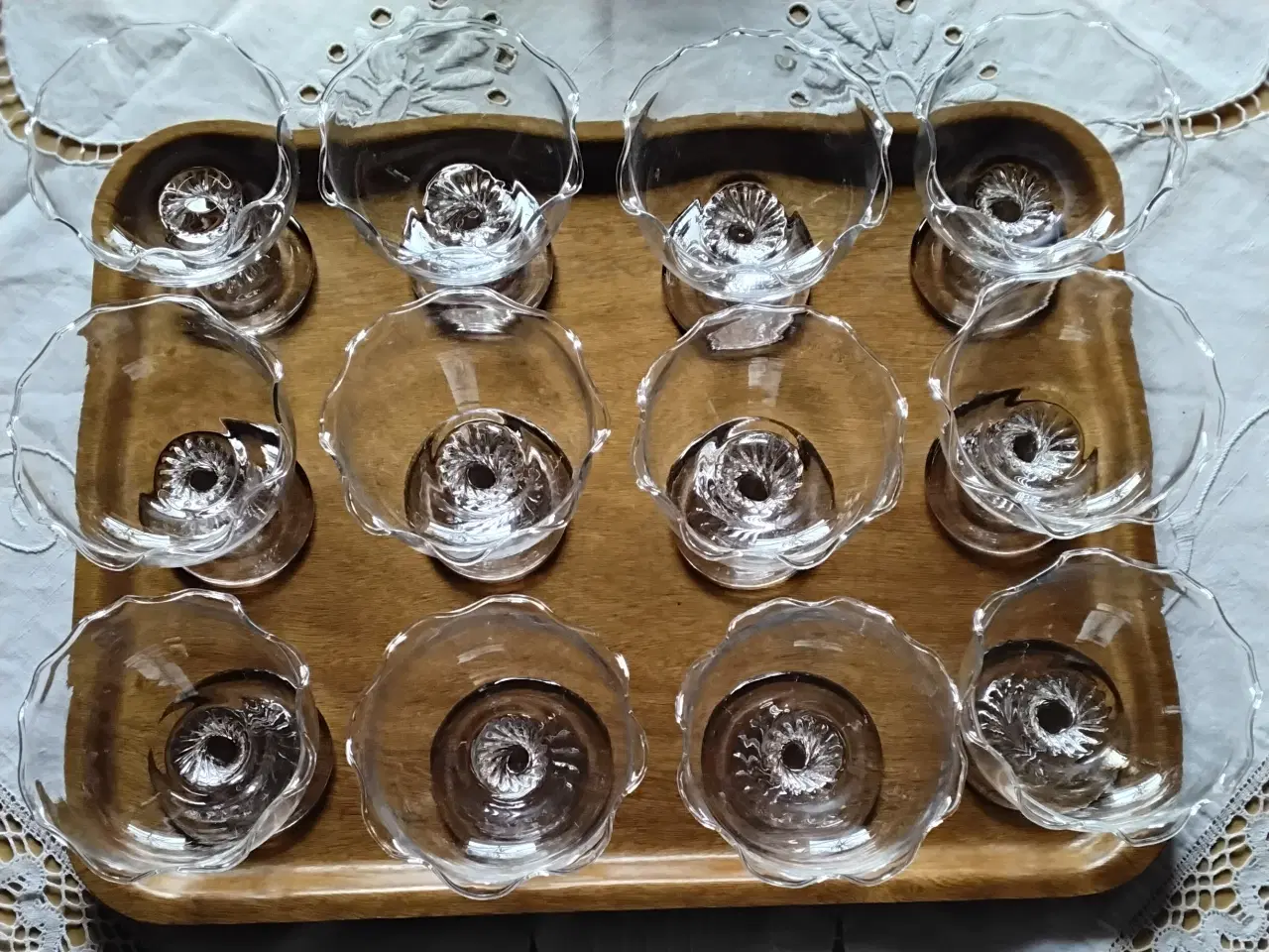 Billede 3 - 12 portionsglas / dessertglas med snoet stilk
