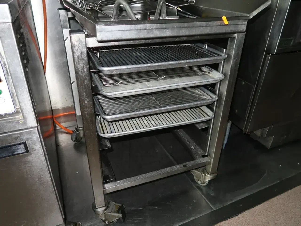 Billede 2 - Rustfri stålopbevaringsbord