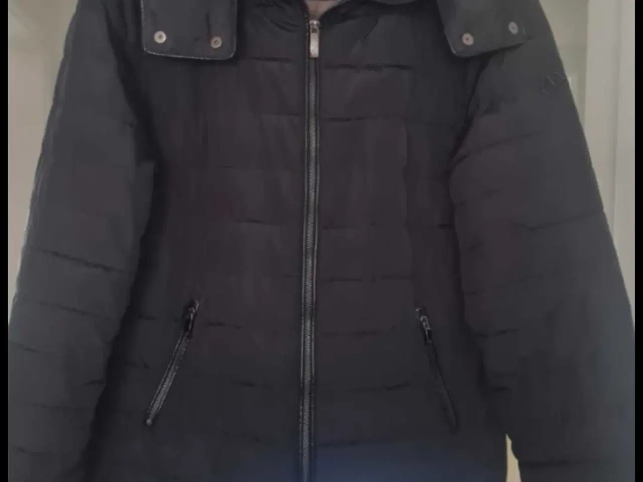 Billede 1 - Super lækker Armani damejakke 