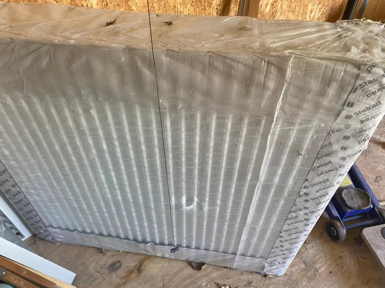 Billede 1 - radiator som ny