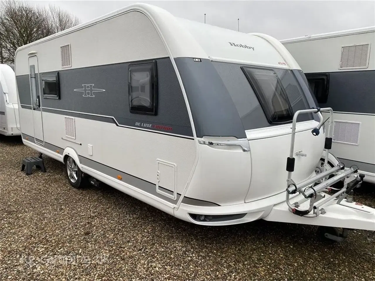 Billede 1 - 2018 - Hobby De Luxe Edition 560 KMFe 3-køjers vogn med dobbeltseng